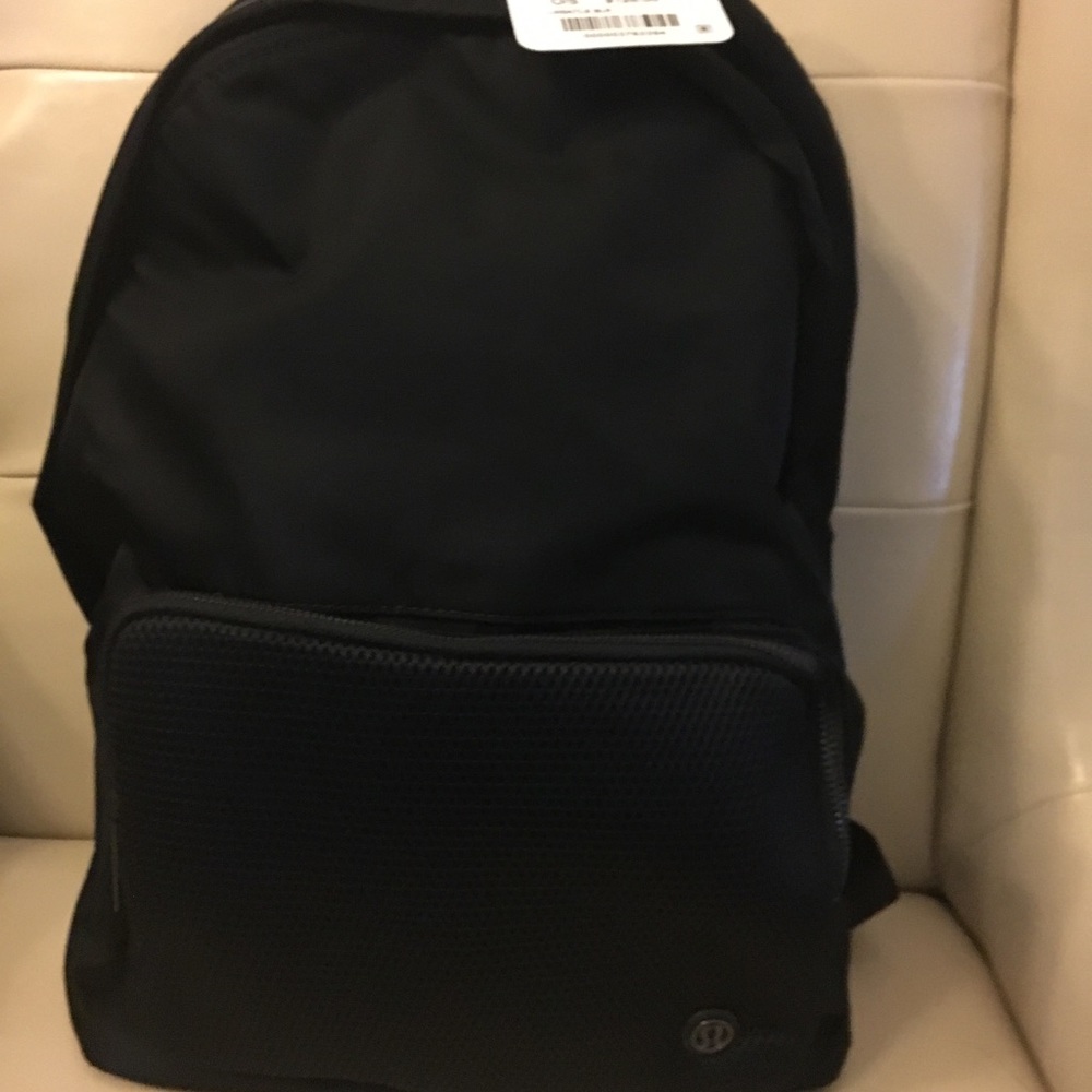 🔥🔥LULULEMON EVERYWHERE BACKPACK BLK🔥🔥